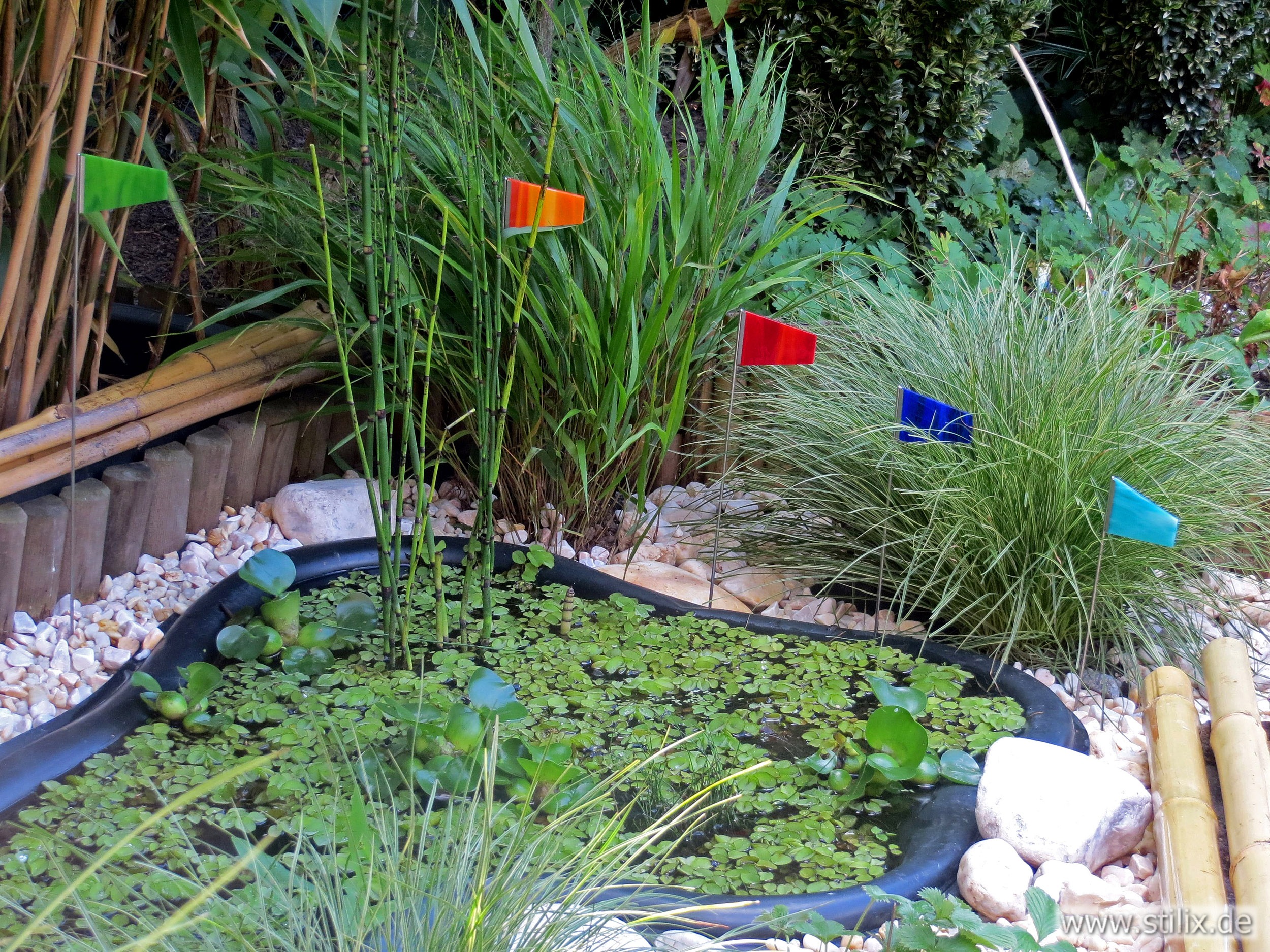 Datei farbtupfer/farbtupfer-08.jpg wurde nicht gefunden.